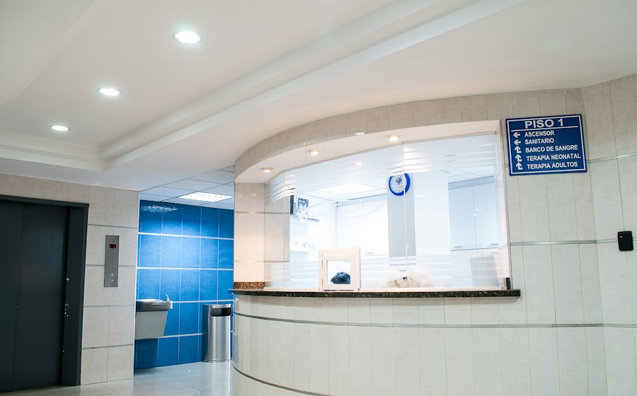IKYA Hospital — modern hospital reception area